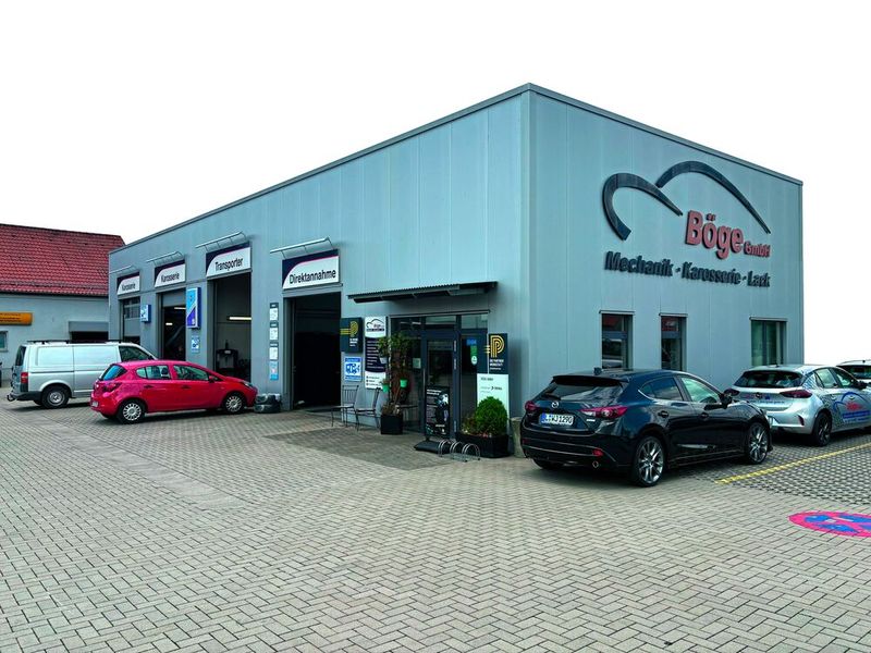 Das Werkstattgebäude der Böge GmbH in Leipzig-Kleinpösna, die dem Fix Auto-Netzwerk beigetreten ist und als Fix Auto Leipzig Nord Ost auftreten wird.