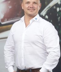 Sergej Wasiljew, Geschäftsführer von Fix Auto Solms